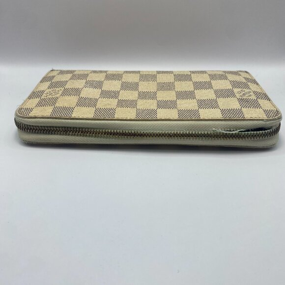 Louis Vuitton Azur Damier Long Zip Wallet - Picture 3 of 13